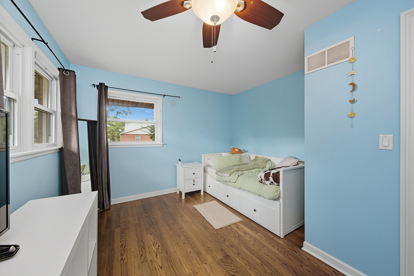 8615 Washington Street Downers Grove IL 60516