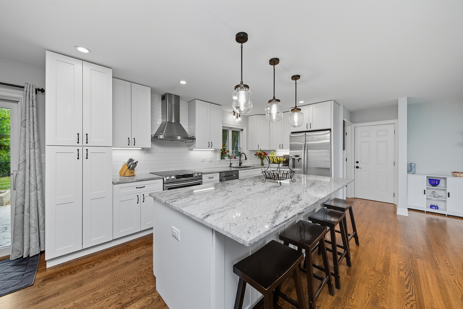 8615 Washington Street Downers Grove IL 60516