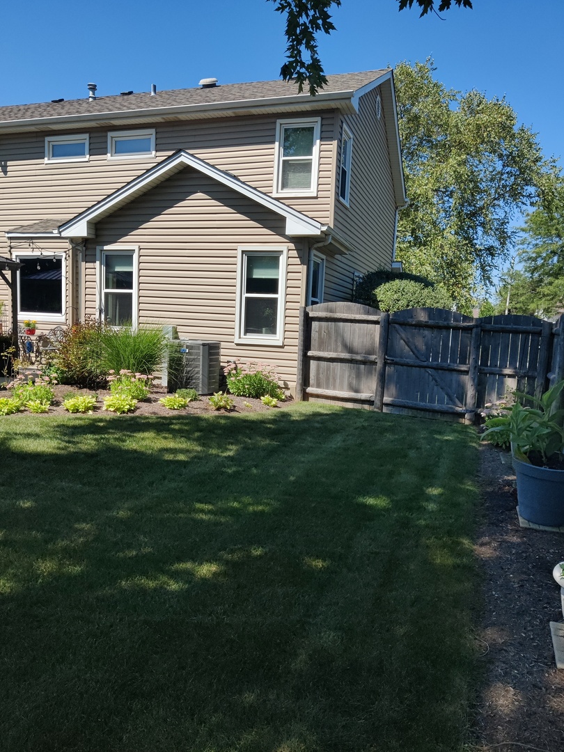 1681 Boulder Ridge Drive Bolingbrook IL 60490
