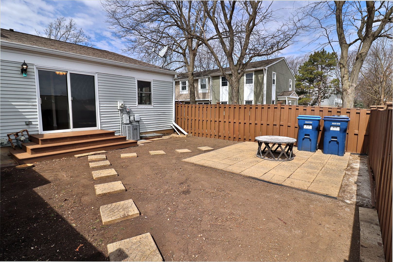 819 Mansfield Court Schaumburg IL 60194