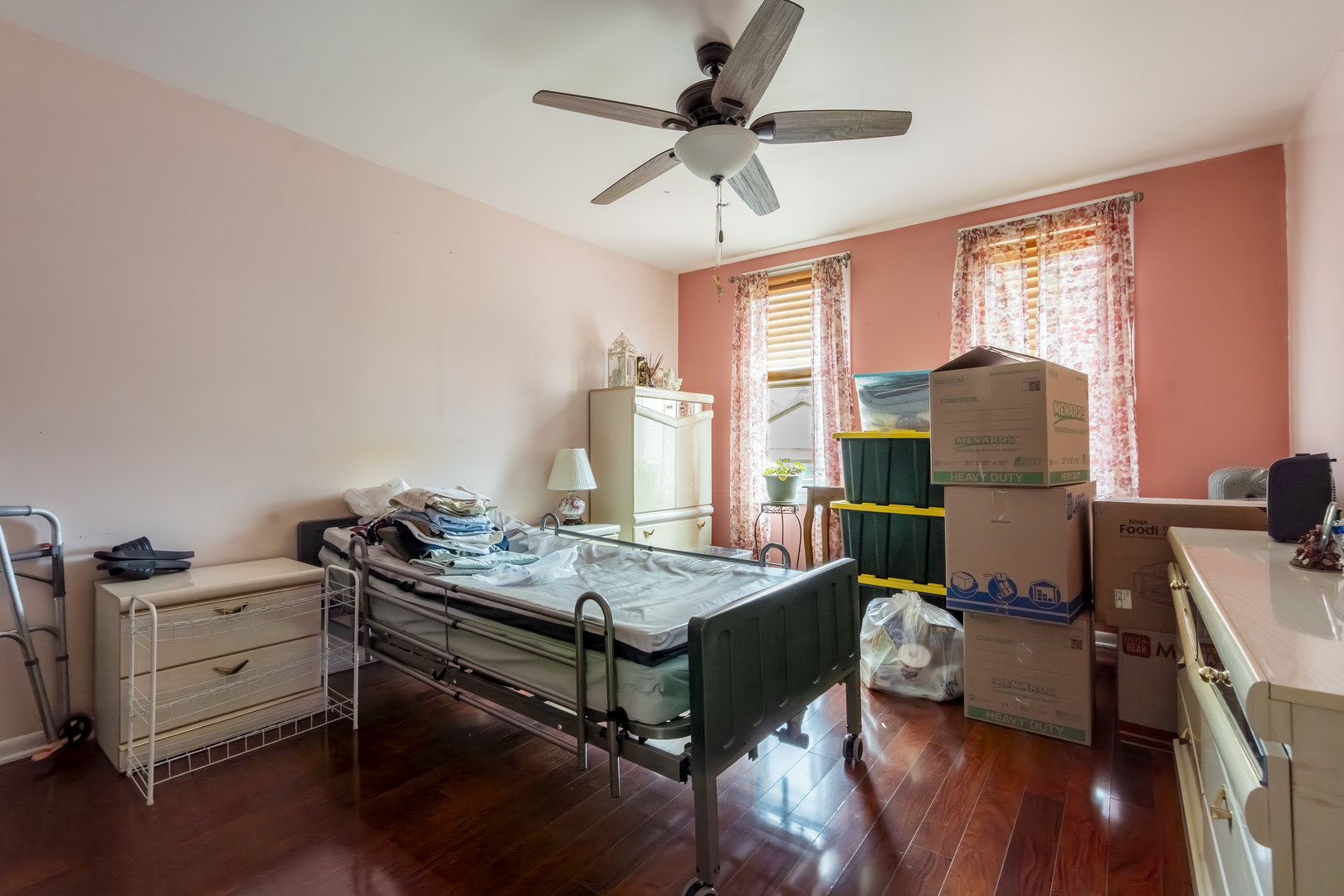 2221 North Keeler Avenue Chicago IL 60639
