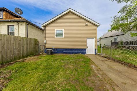 503 Ingraham Avenue Calumet City IL 60409