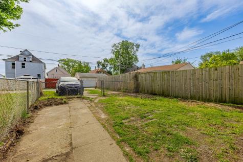 503 Ingraham Avenue Calumet City IL 60409
