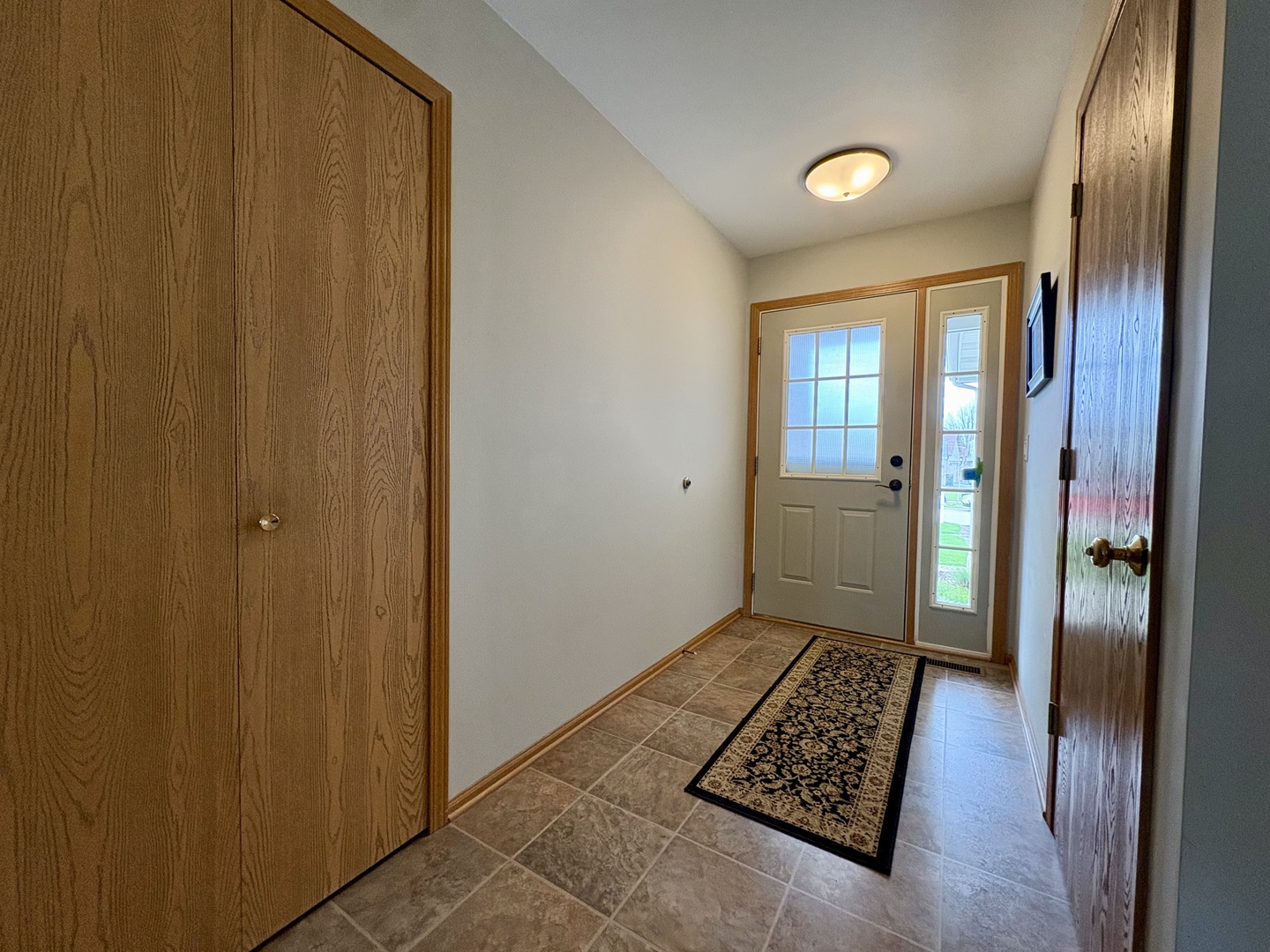 3150 Montrose Drive Lake In The Hills IL 60156