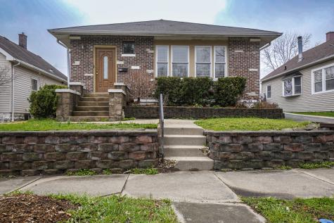 913 Oakland Avenue Joliet IL 60435