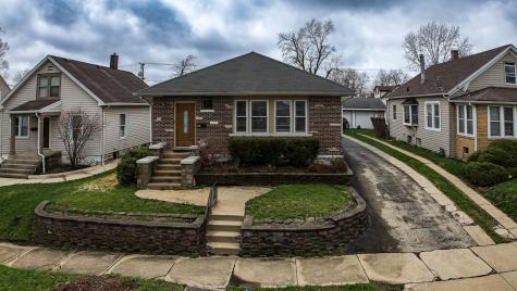 913 Oakland Avenue Joliet IL 60435