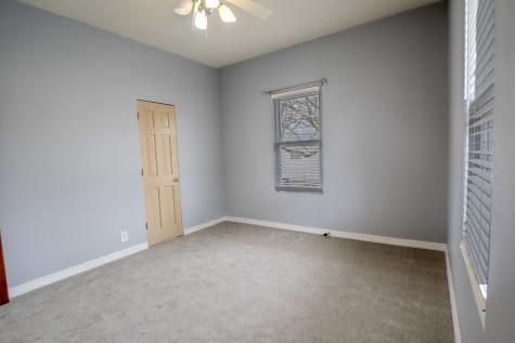 913 Oakland Avenue Joliet IL 60435