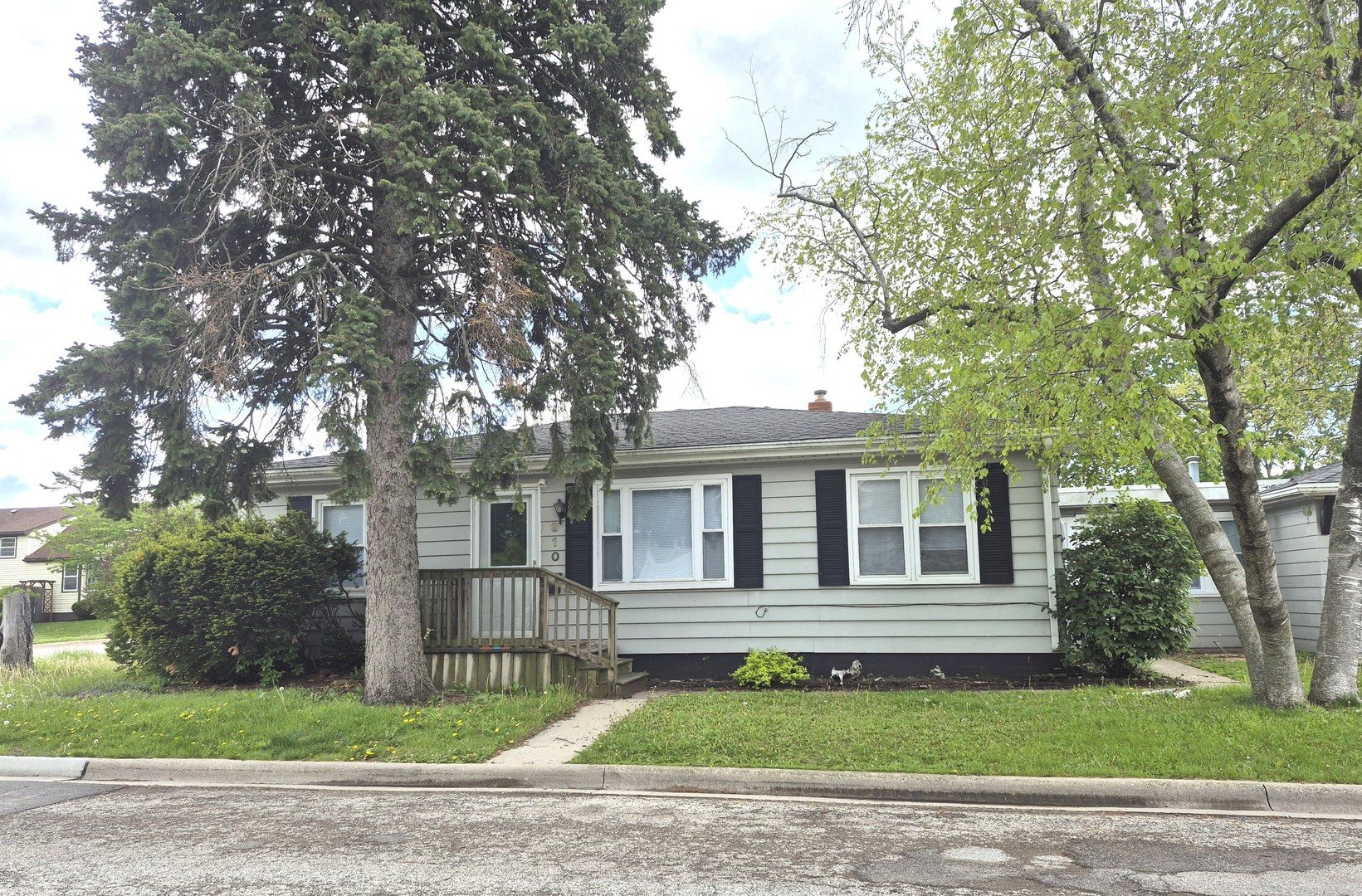 910 Cleary Avenue Joliet IL 60435