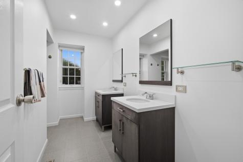 1473 Arbor Lane Northbrook IL 60062