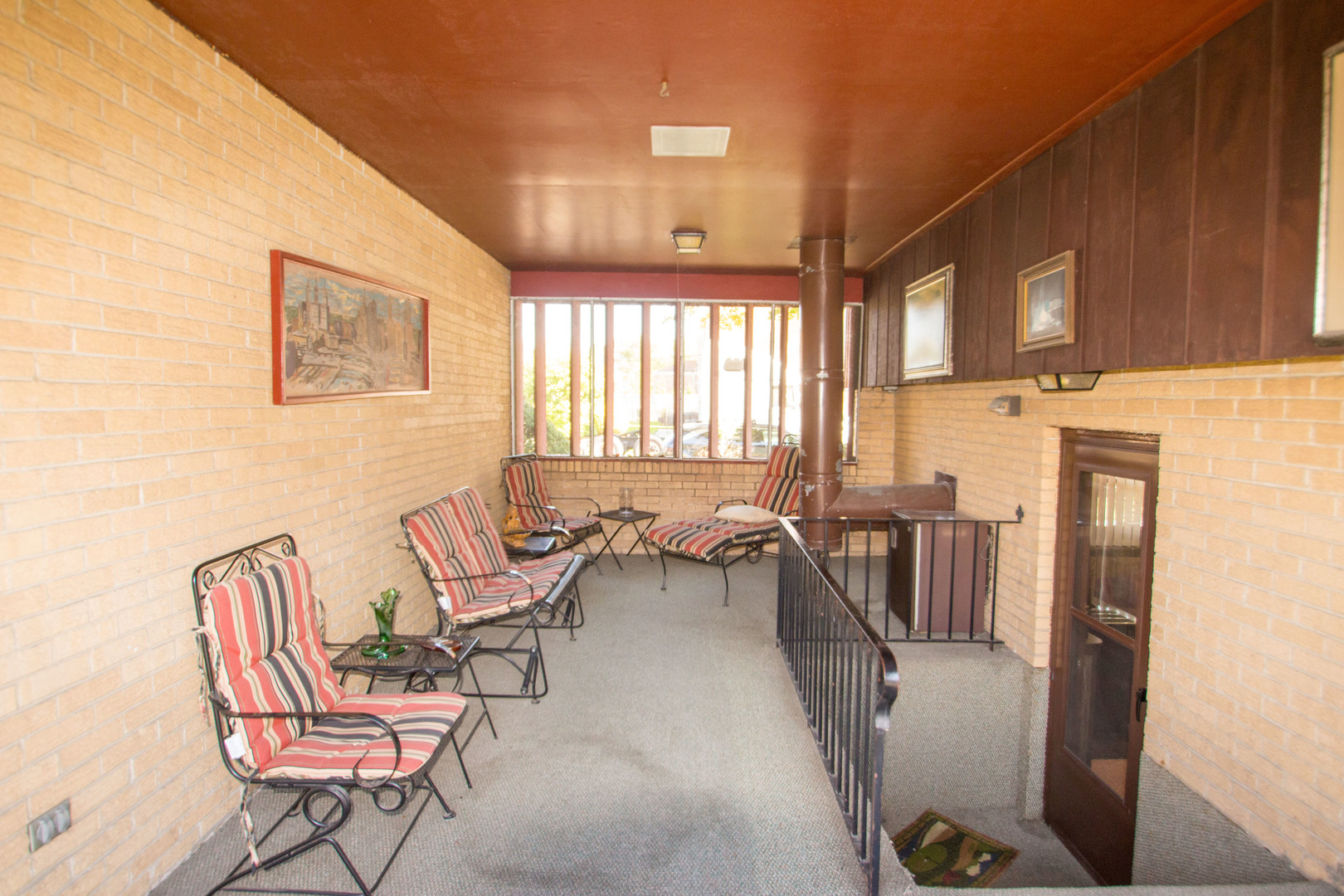 10656 South Rhodes Avenue Chicago IL 60628