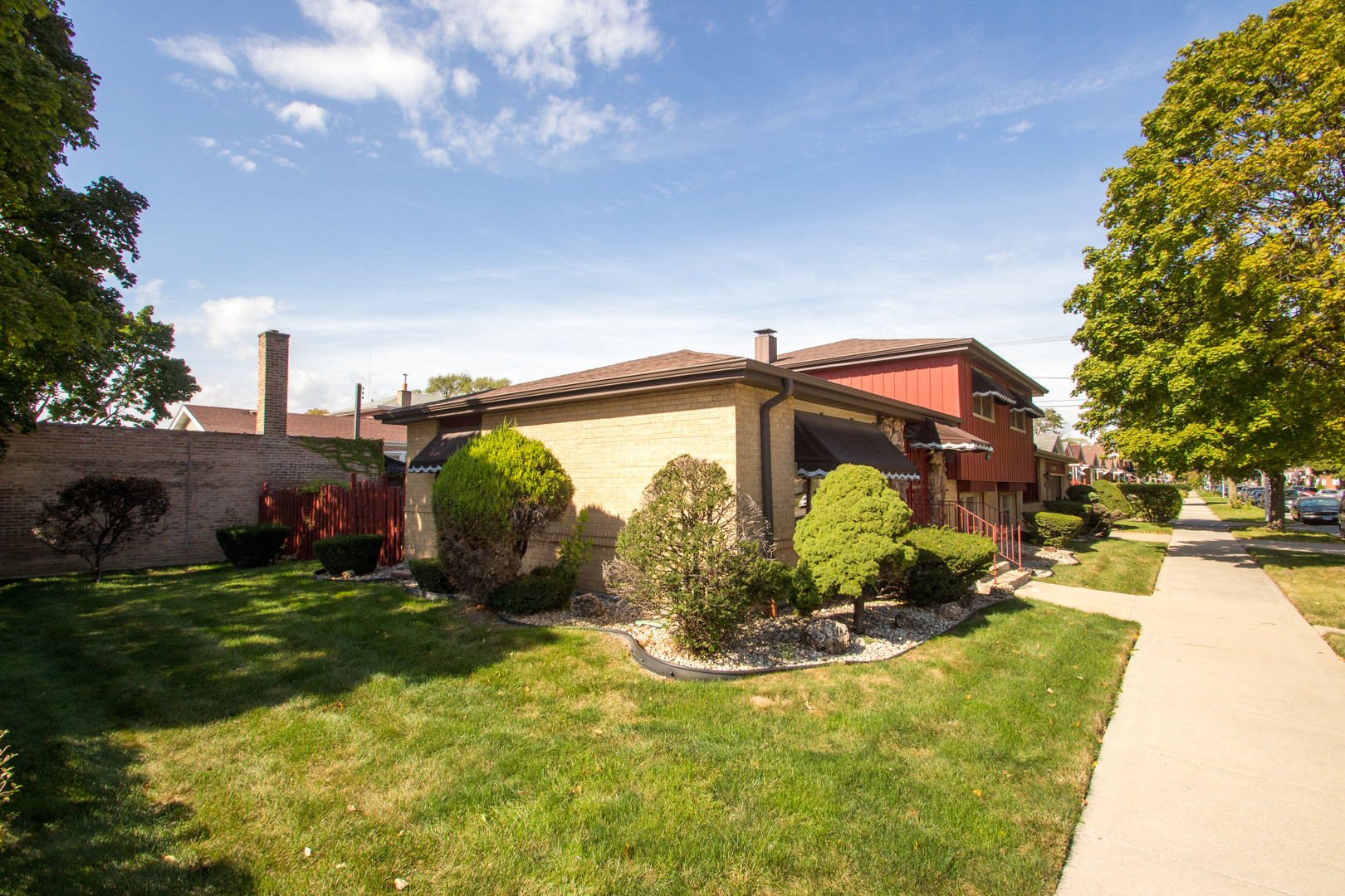 10656 South Rhodes Avenue Chicago IL 60628