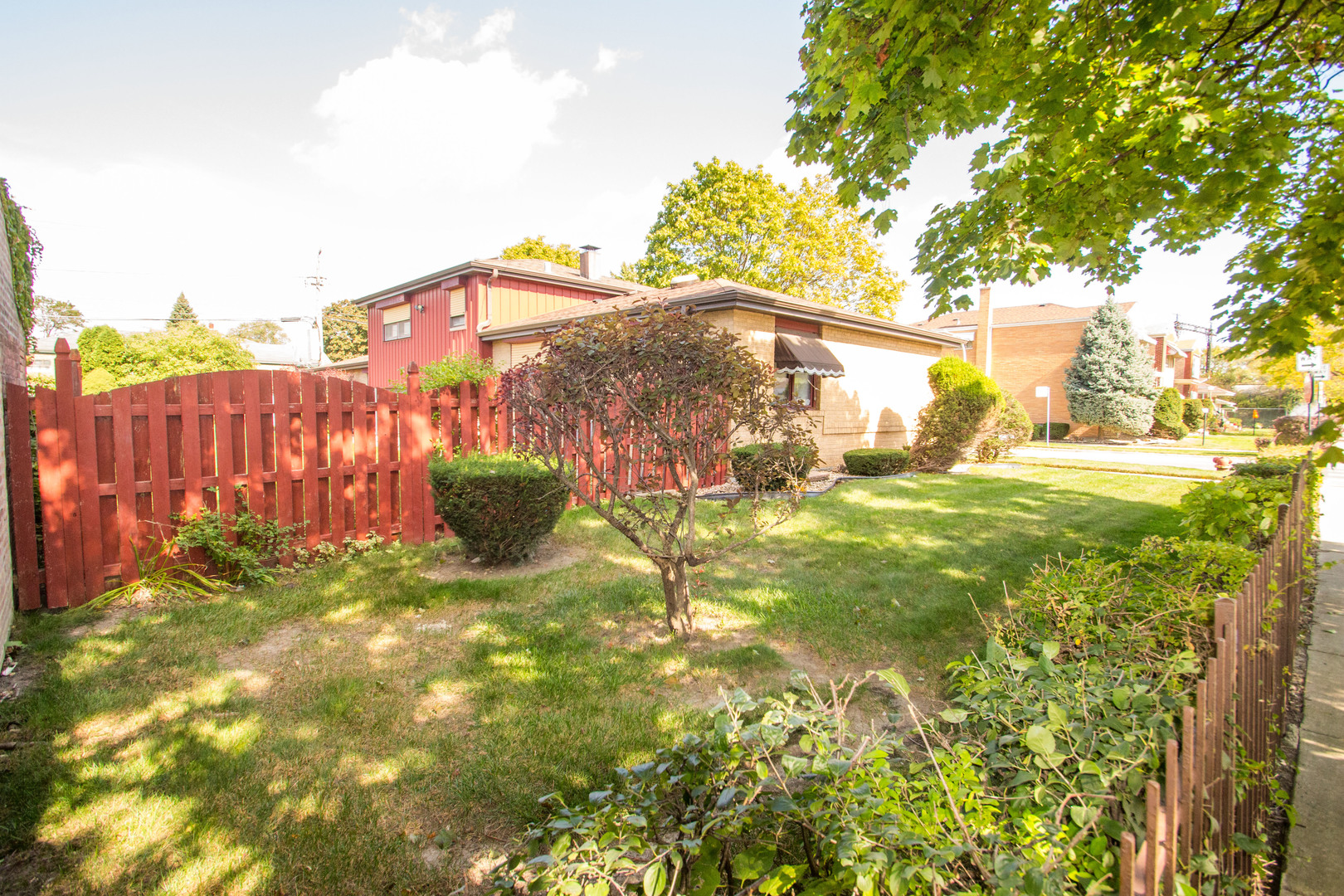 10656 South Rhodes Avenue Chicago IL 60628