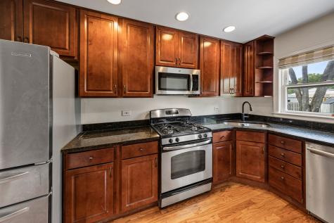 948 North Salem Avenue Arlington Heights IL 60004