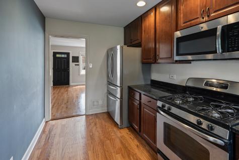 948 North Salem Avenue Arlington Heights IL 60004