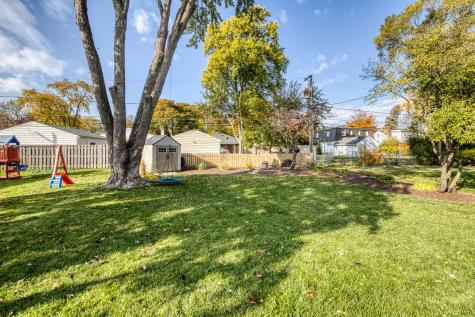 948 North Salem Avenue Arlington Heights IL 60004
