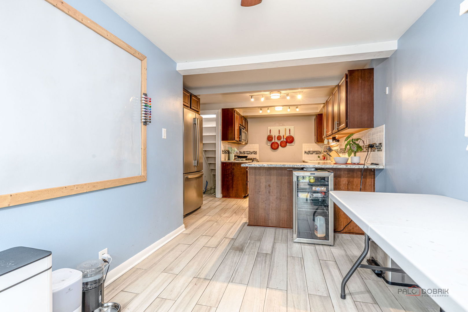 516 North Emroy Avenue Elmhurst IL 60126