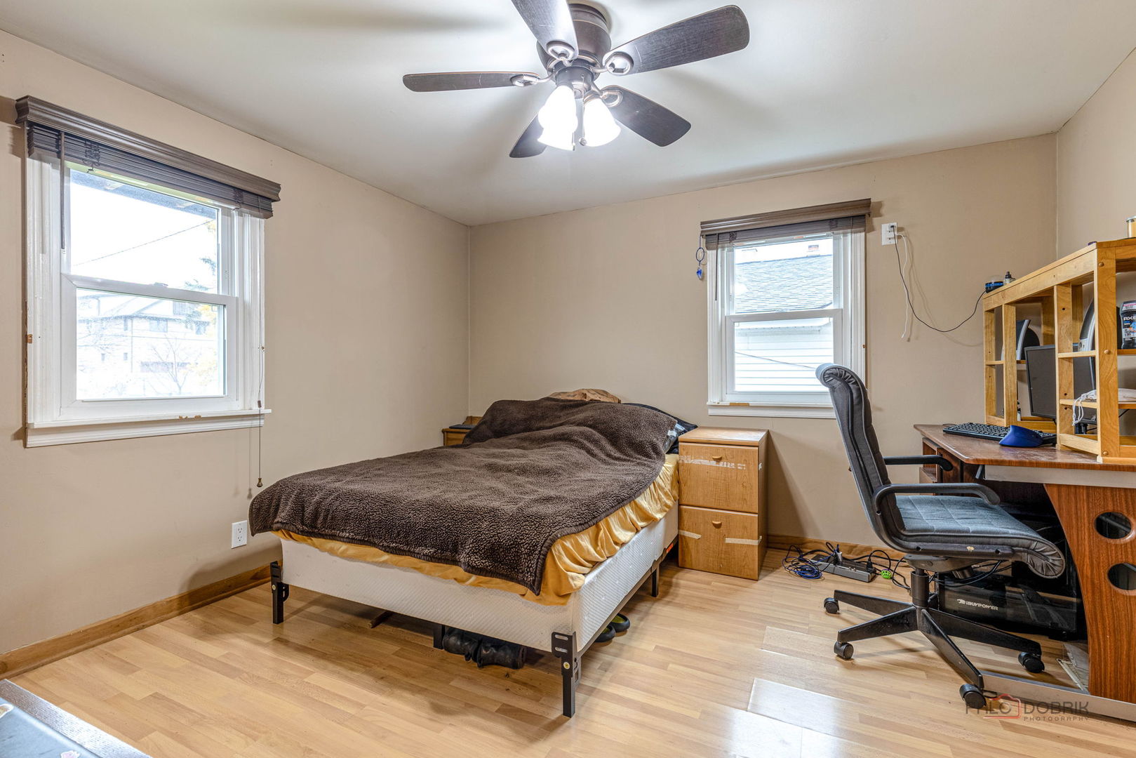 516 North Emroy Avenue Elmhurst IL 60126