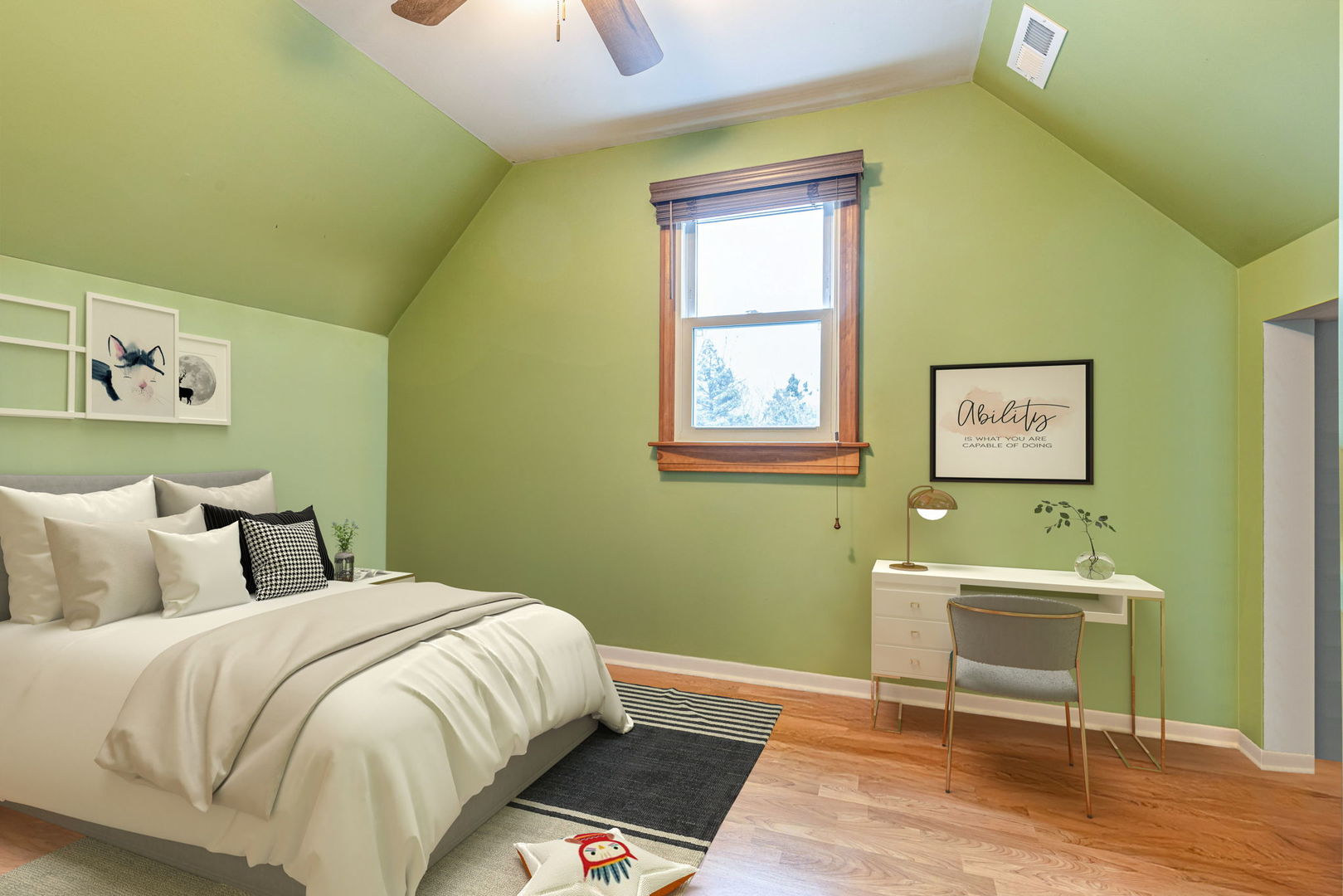 516 North Emroy Avenue Elmhurst IL 60126