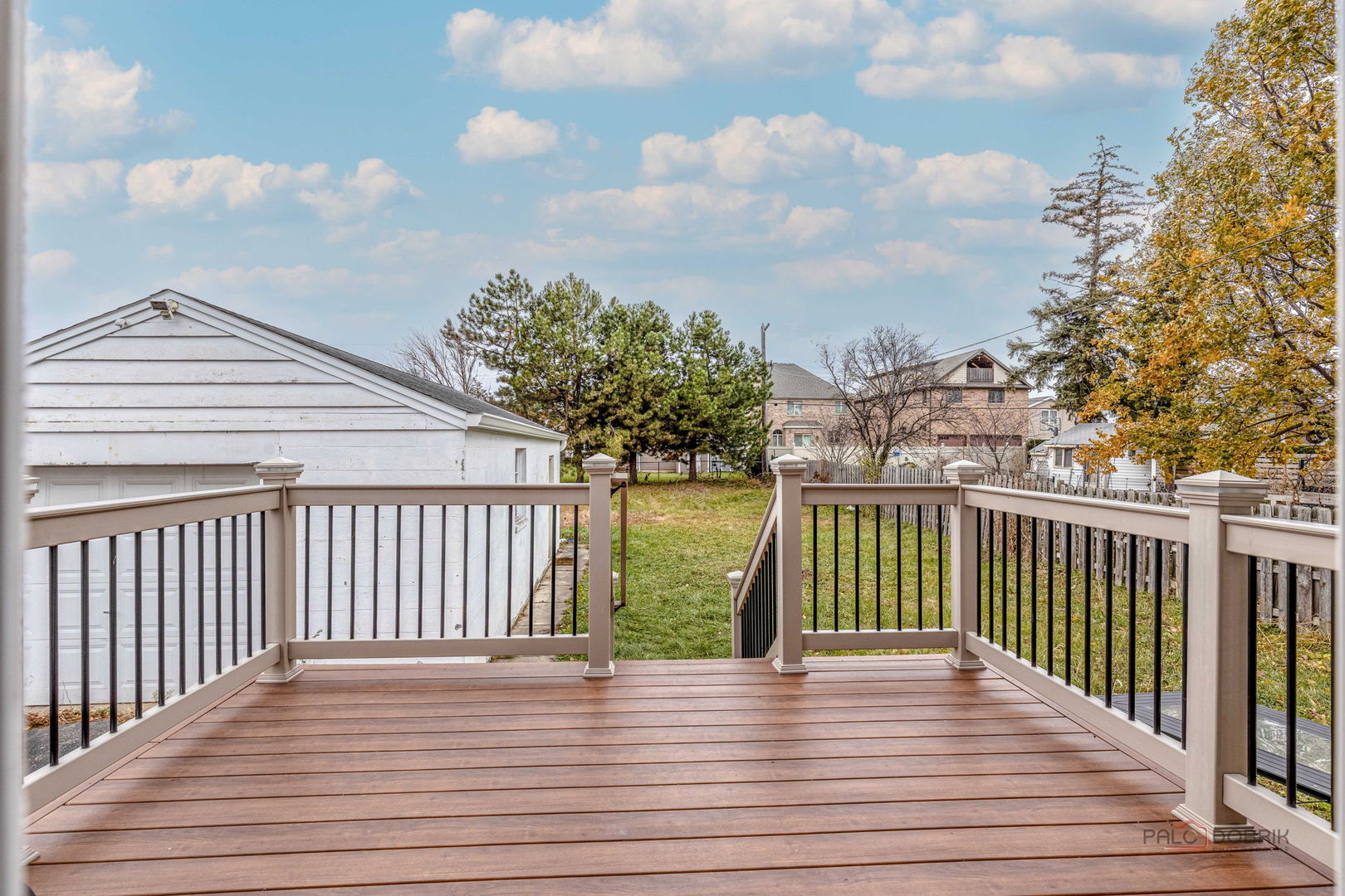 516 North Emroy Avenue Elmhurst IL 60126