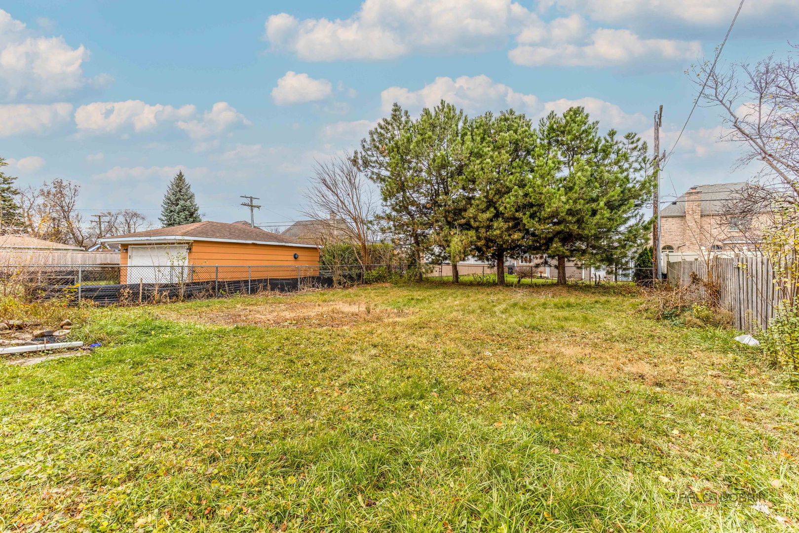 516 North Emroy Avenue Elmhurst IL 60126