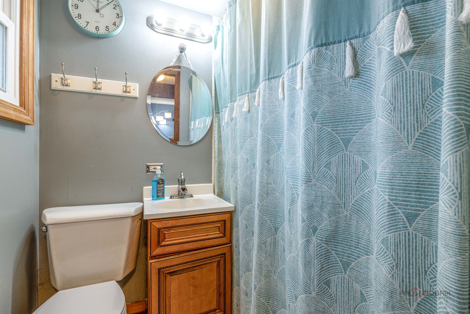 516 North Emroy Avenue Elmhurst IL 60126