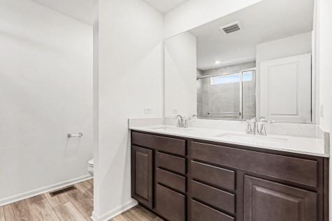 413 Hathaway Lane Oswego IL 60543