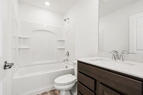 413 Hathaway Lane Oswego IL 60543