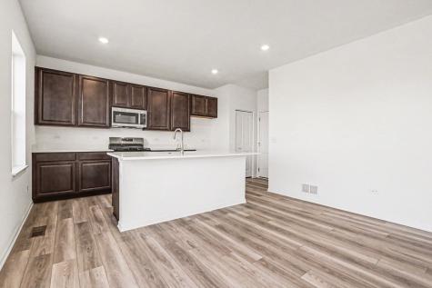 413 Hathaway Lane Oswego IL 60543
