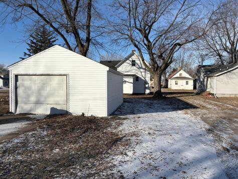 819 5TH Street Rock Island IL 61201