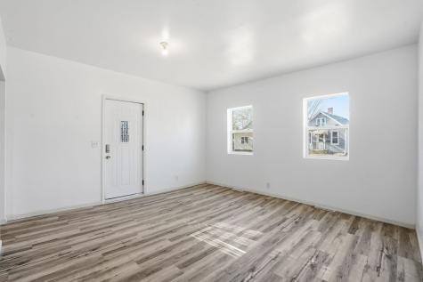 819 5TH Street Rock Island IL 61201