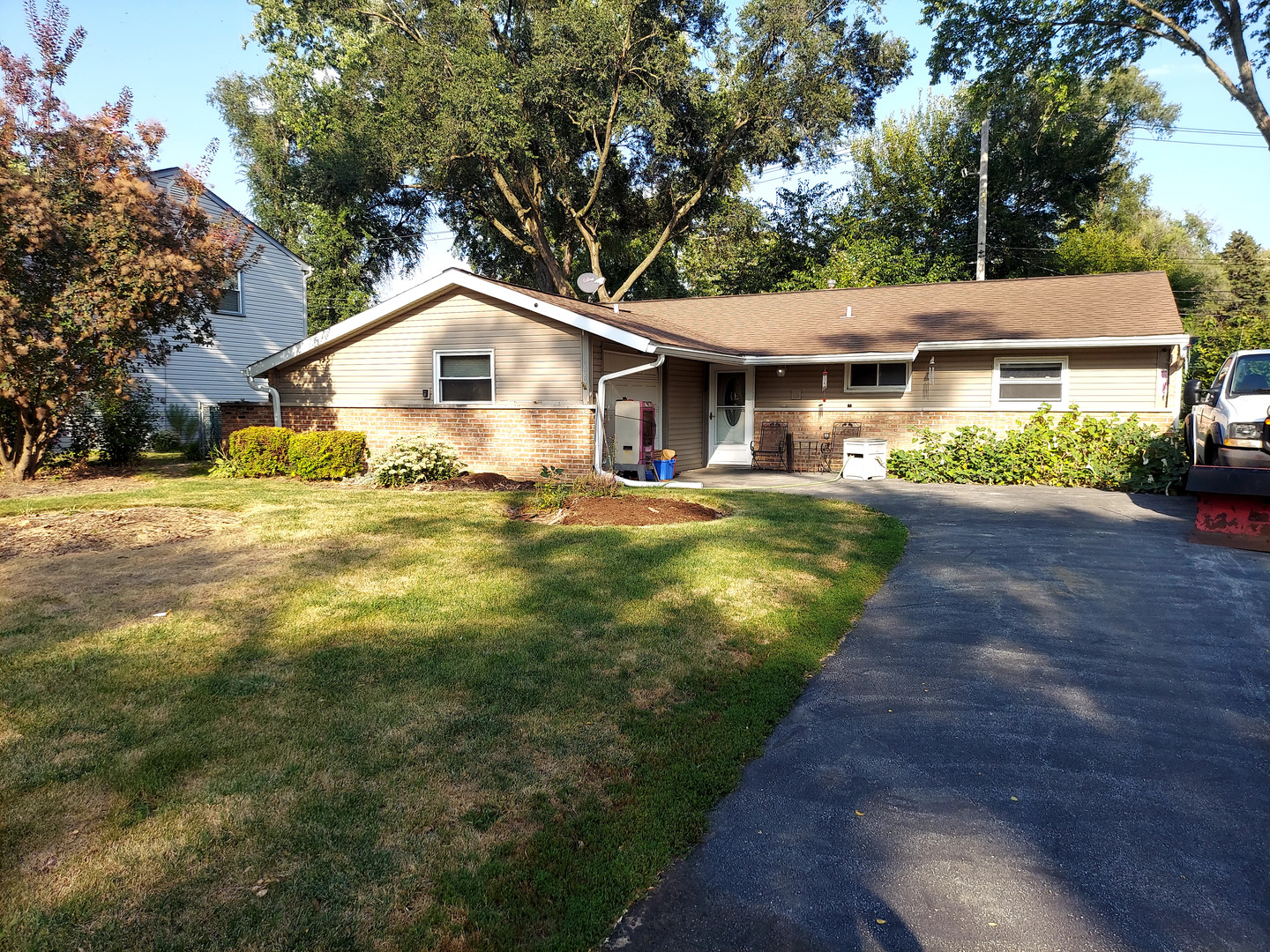 144 North Pinecrest Road Bolingbrook IL 60440