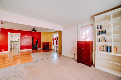 308 East Mulberry Street Watseka IL 60970