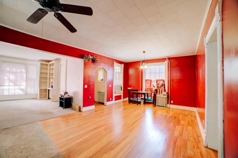 308 East Mulberry Street Watseka IL 60970
