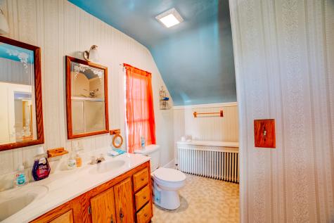 308 East Mulberry Street Watseka IL 60970