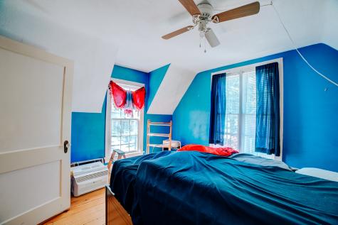 308 East Mulberry Street Watseka IL 60970