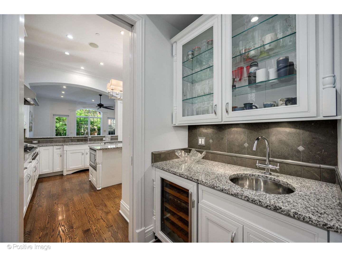 2714 North Greenview Avenue Chicago IL 60614