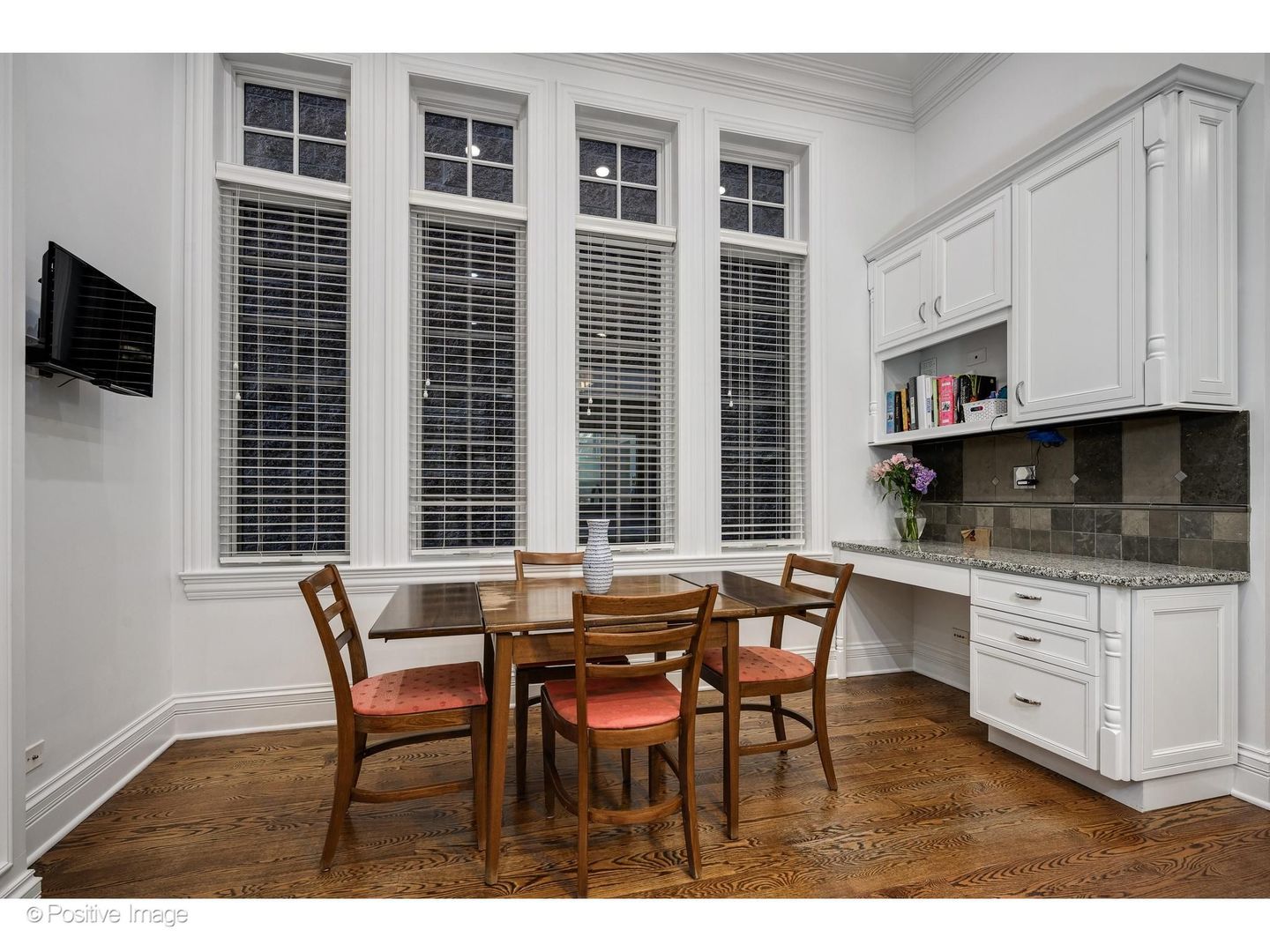 2714 North Greenview Avenue Chicago IL 60614