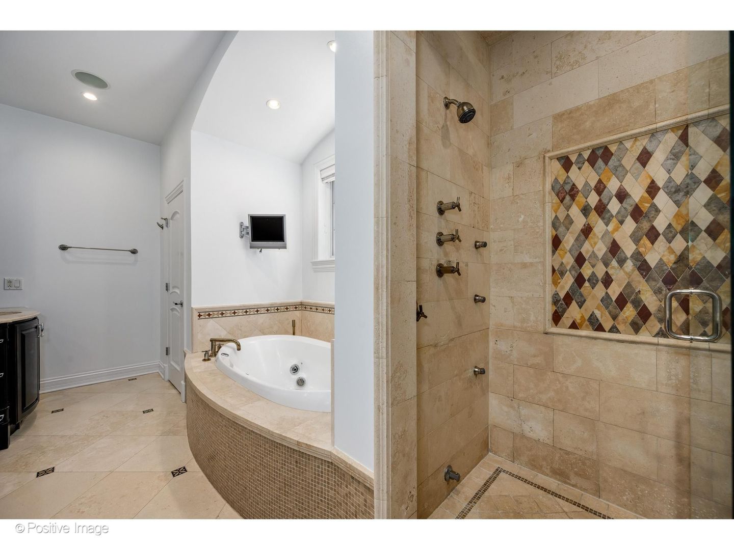 2714 North Greenview Avenue Chicago IL 60614