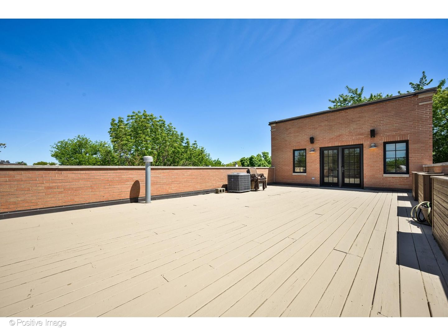 2714 North Greenview Avenue Chicago IL 60614