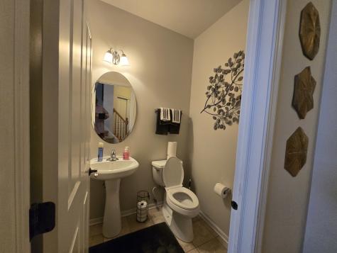 494 Vaughn Circle Aurora IL 60502