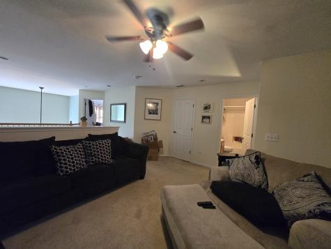 494 Vaughn Circle Aurora IL 60502