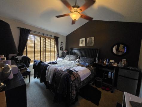 494 Vaughn Circle Aurora IL 60502