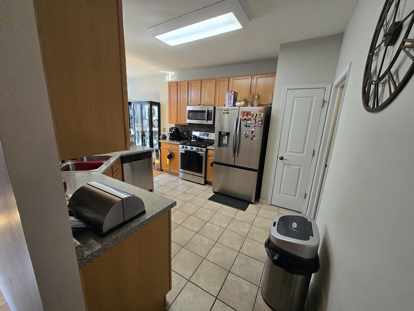 494 Vaughn Circle Aurora IL 60502