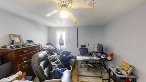 215 Grove Street Weldon IL 61882