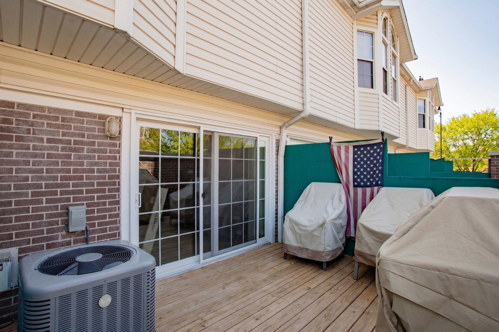 5039 Warren Street Skokie IL 60077