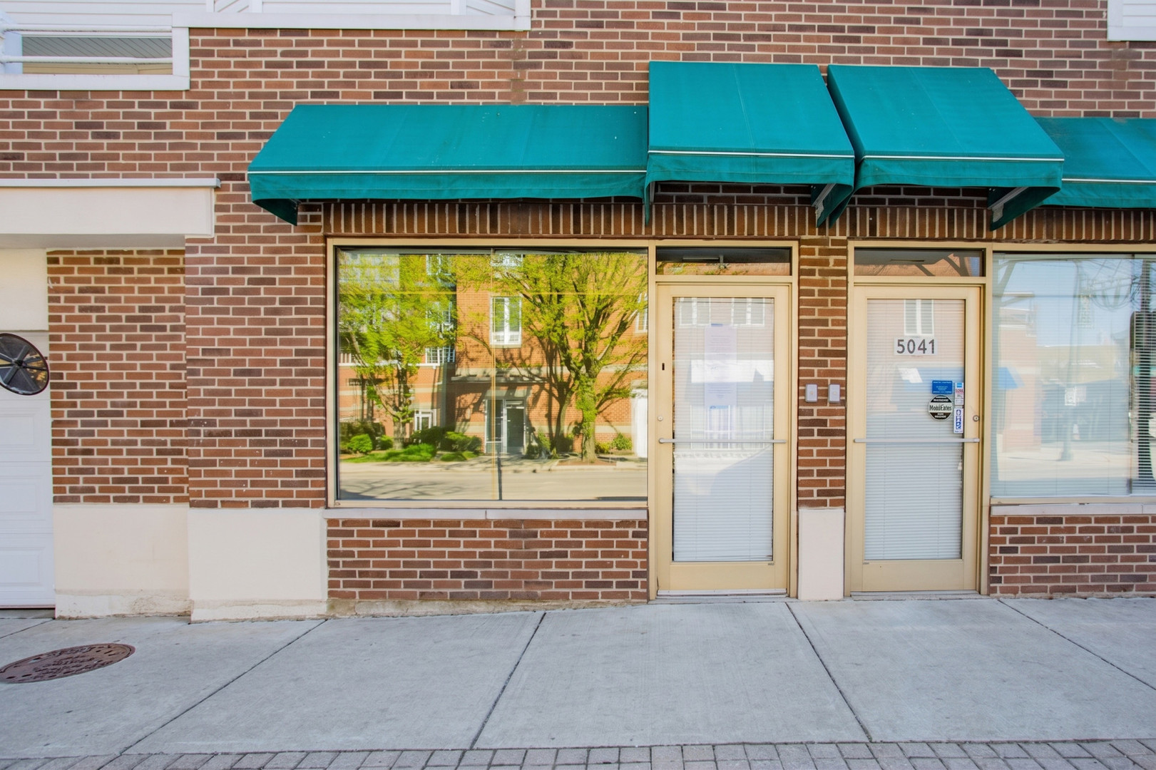 5039 Warren Street Skokie IL 60077