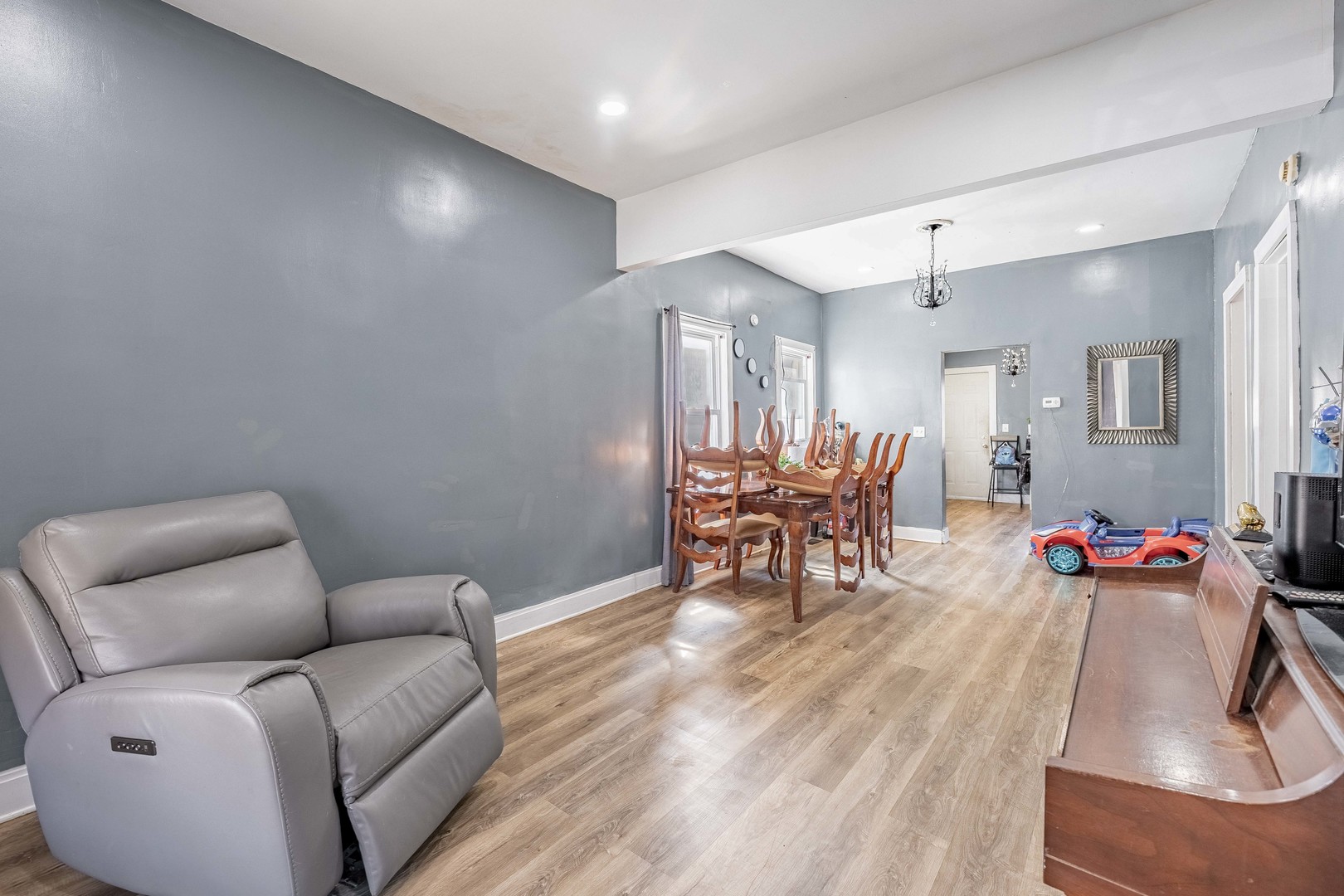 5308 South Peoria Street Chicago IL 60609