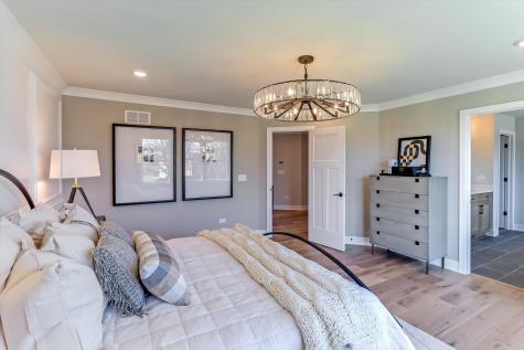 420 Bower Lane Oswego IL 60543