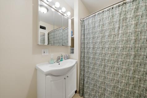 2240 Highland Avenue Berwyn IL 60402