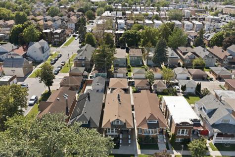 2240 Highland Avenue Berwyn IL 60402